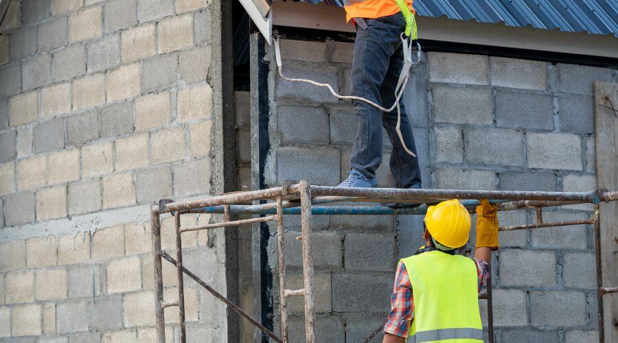 Professional residential roofers in Middlebury, CT